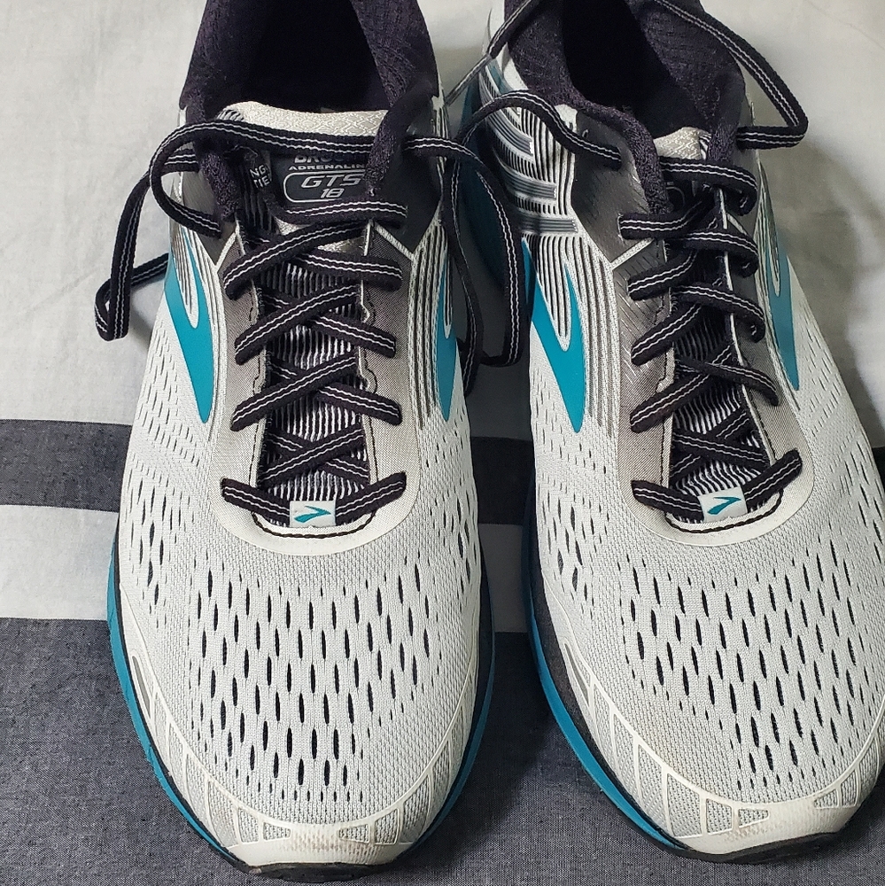 Brooks GTS Running Shoe - Womens size 13